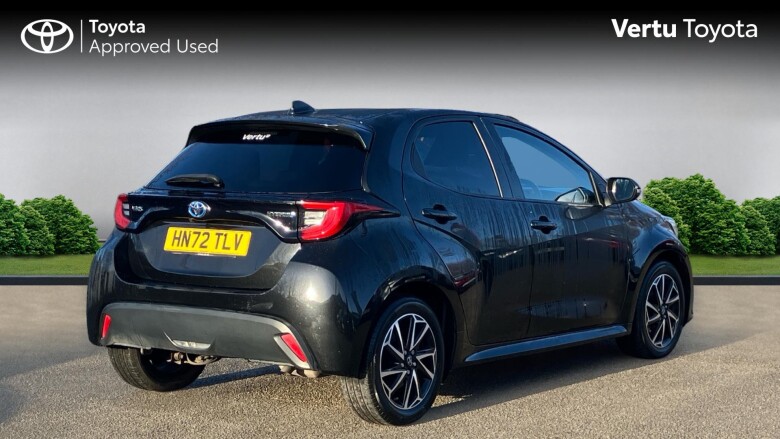 Toyota Yaris 1.5 Hybrid Design 5dr CVT Hybrid Hatchback